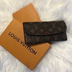 Louis Vuitton Monogram Emilie Wallet
